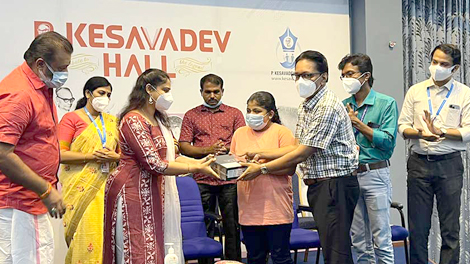Shri.Suresh Gopi gifted Nandana, an automated insulin pump