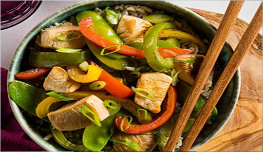 Chicken Stir-Fry with Snow Peas and Bell Pepper