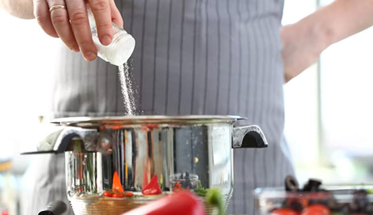 Adding Salt to Foods Linked to Increased Type 2 Diabetes Risk, Landmark Study Finds